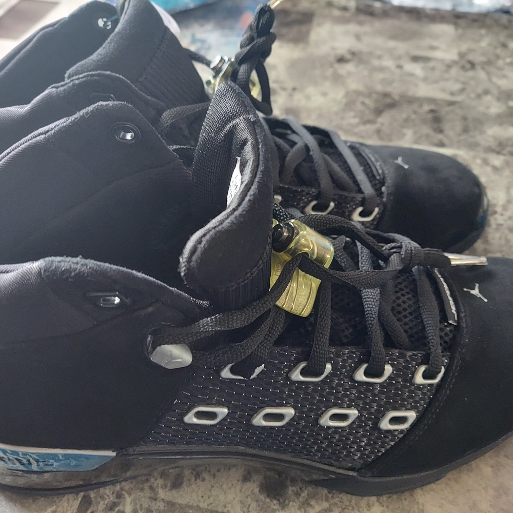 Retro XVII Jordan Black Sneakers
